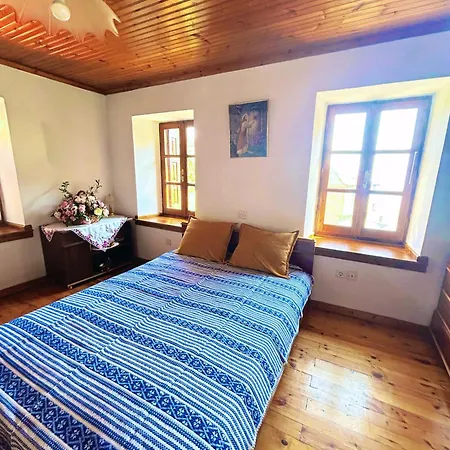 Erato's Nest - * Pelion