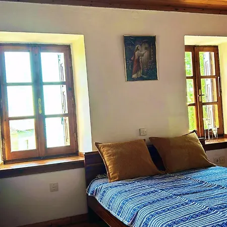 Erato's Nest - Villa Pilion